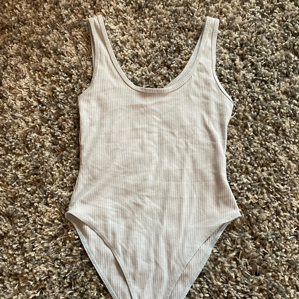 Super cute mint/white bodysuit plain small/medium